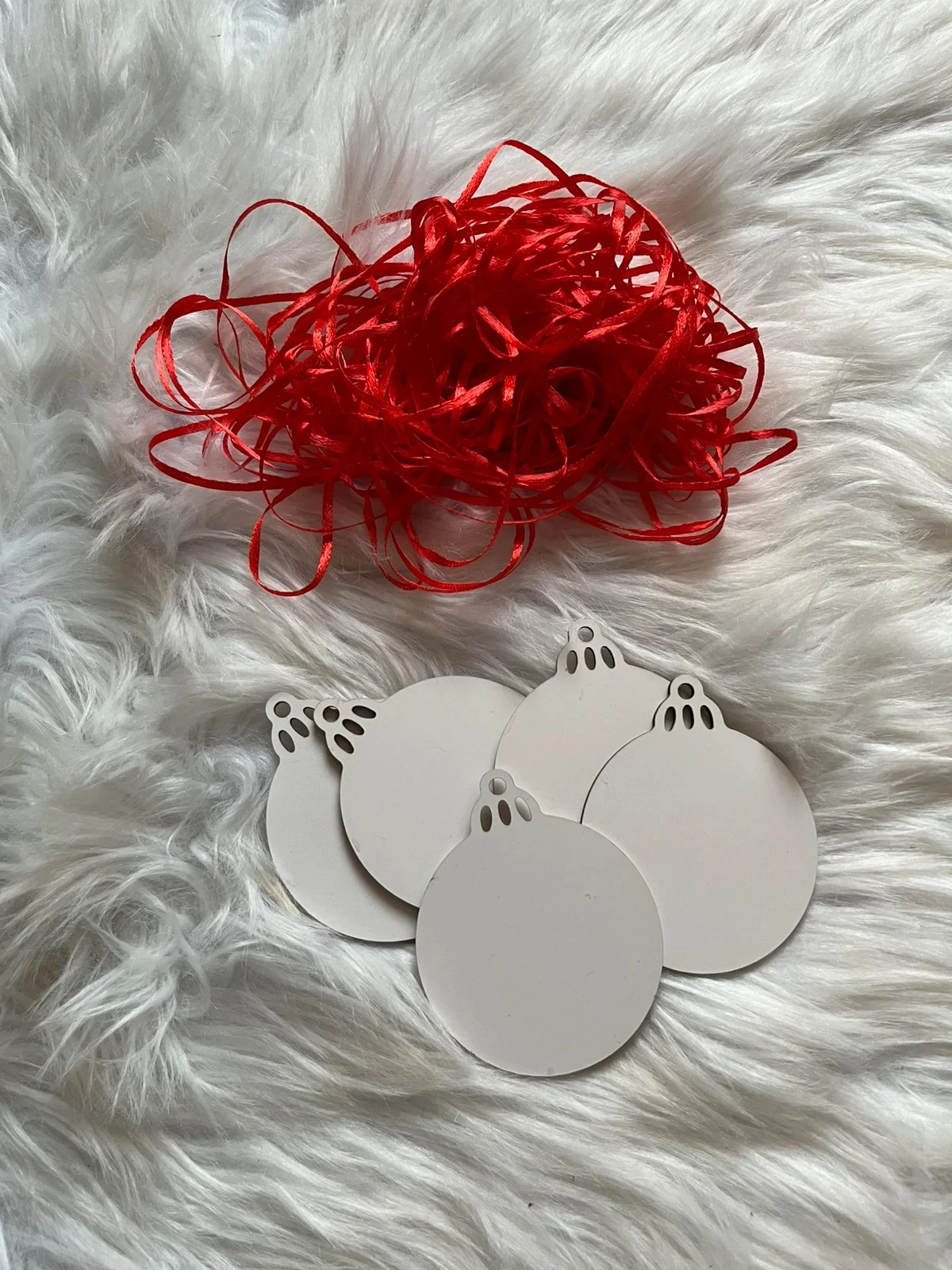 Paquete de 5 bolas de Navidad planas para sublimación ¡Crea decoraciones únicas!